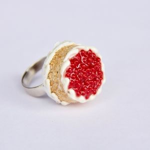 Cherry Cheesecake Ring